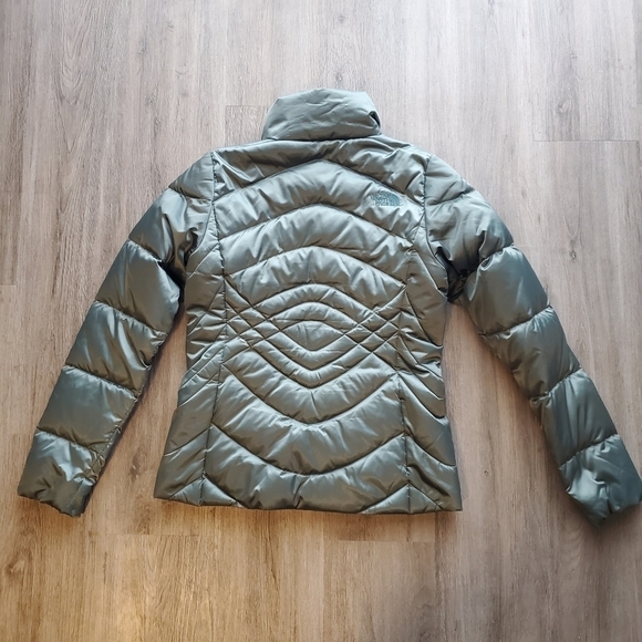 The North Face Jacket - Picture 2 of 7